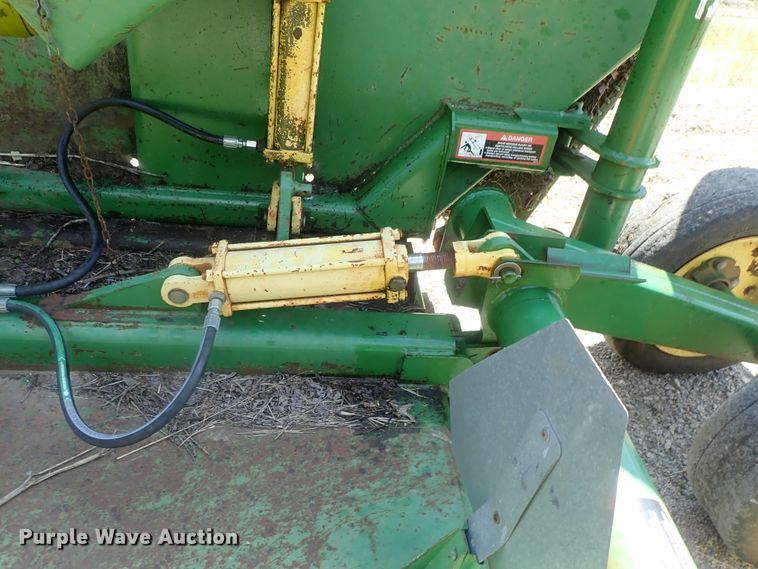 image for item DG2176 John Deere 1518 rotary mower