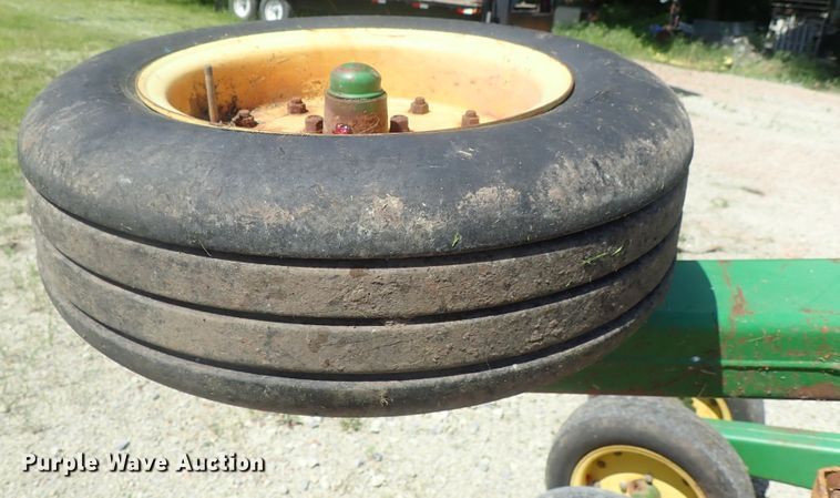 image for item DG2176 John Deere 1518 rotary mower