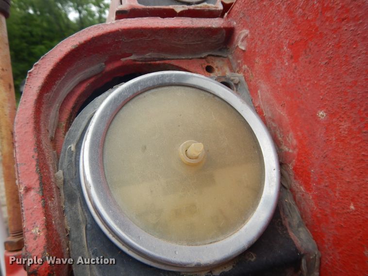 image for item DH4455 International 1066  tractor