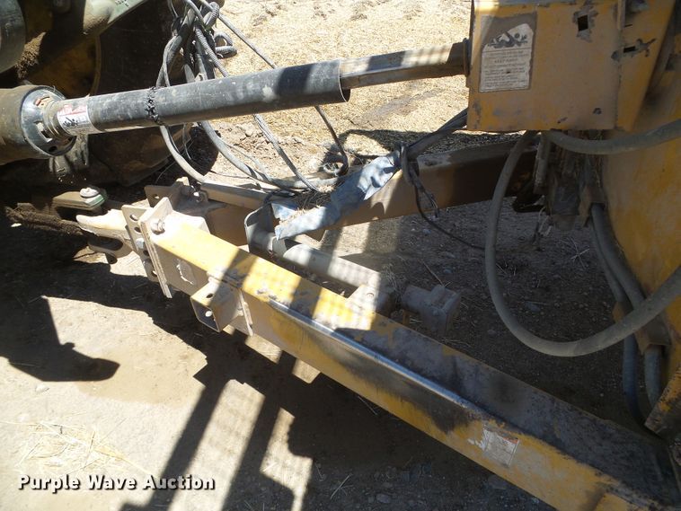 image for item DH4947 2010 Vermeer BP8000 bale processor