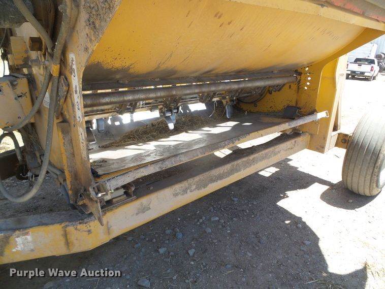 image for item DH4947 2010 Vermeer BP8000 bale processor