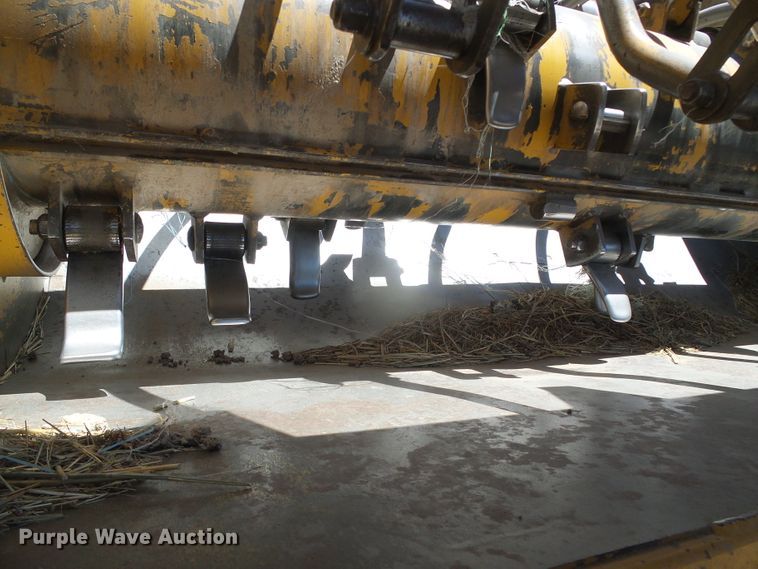 image for item DH4947 2010 Vermeer BP8000 bale processor