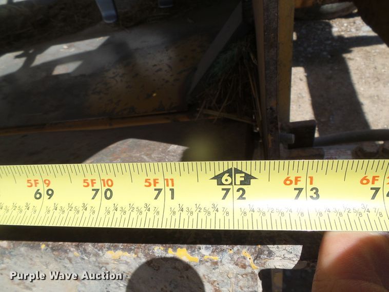 image for item DH4947 2010 Vermeer BP8000 bale processor