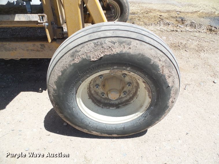 image for item DH4947 2010 Vermeer BP8000 bale processor