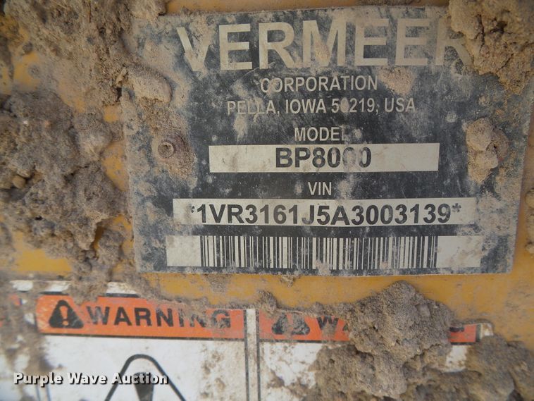 image for item DH4947 2010 Vermeer BP8000 bale processor