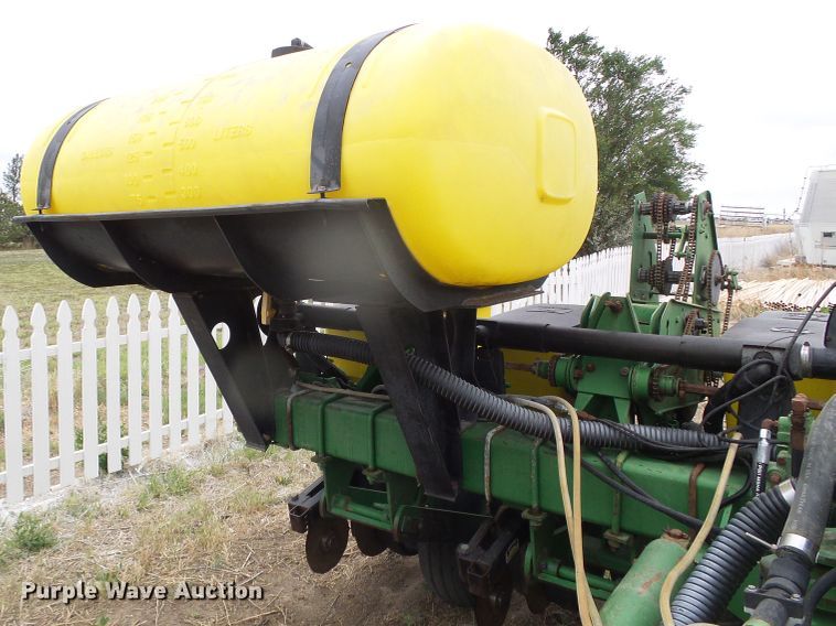 image for item DH4949 1997 John Deere 1770 MaxEmerge Plus Vacumeter no-till planter