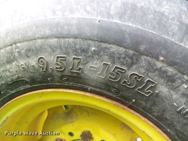 image for item DH4949 1997 John Deere 1770 MaxEmerge Plus Vacumeter no-till planter