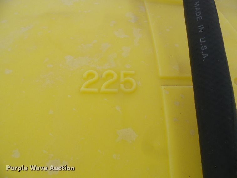 image for item DH4949 1997 John Deere 1770 MaxEmerge Plus Vacumeter no-till planter