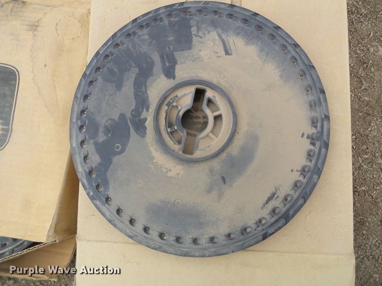 image for item DH4949 1997 John Deere 1770 MaxEmerge Plus Vacumeter no-till planter