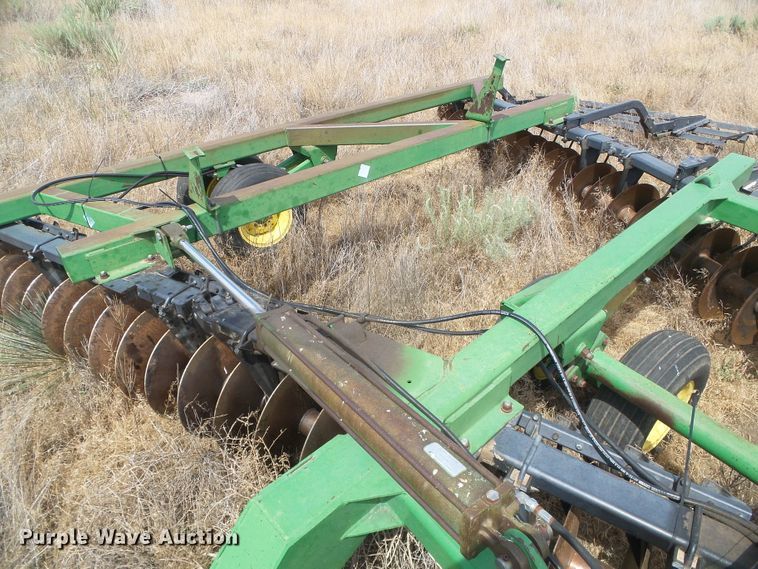 image for item DH4962 John Deere 630 tandem off-set disk