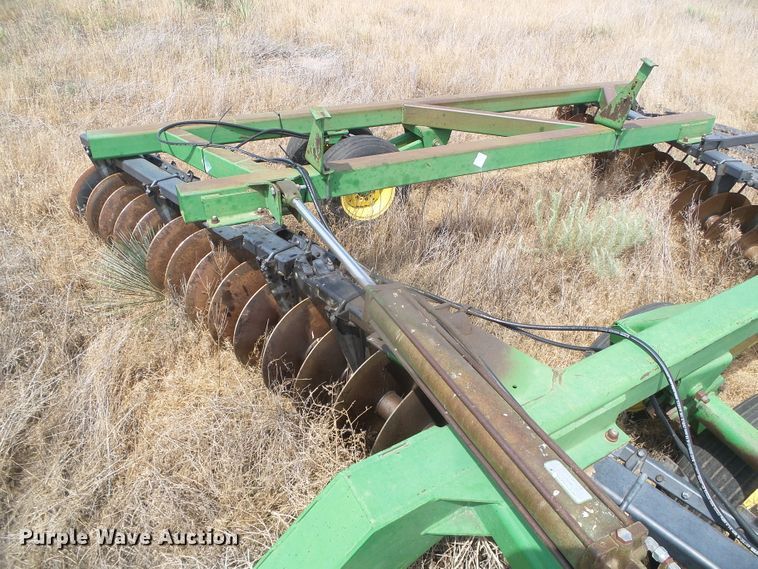 image for item DH4962 John Deere 630 tandem off-set disk