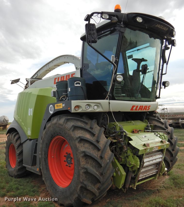 image for item DI0146 Claas Jaguar 980  forage harvester