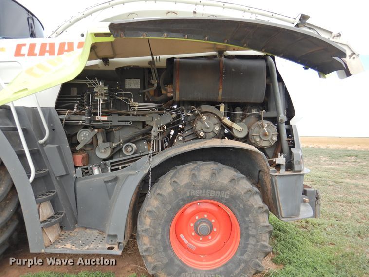 image for item DI0146 Claas Jaguar 980  forage harvester