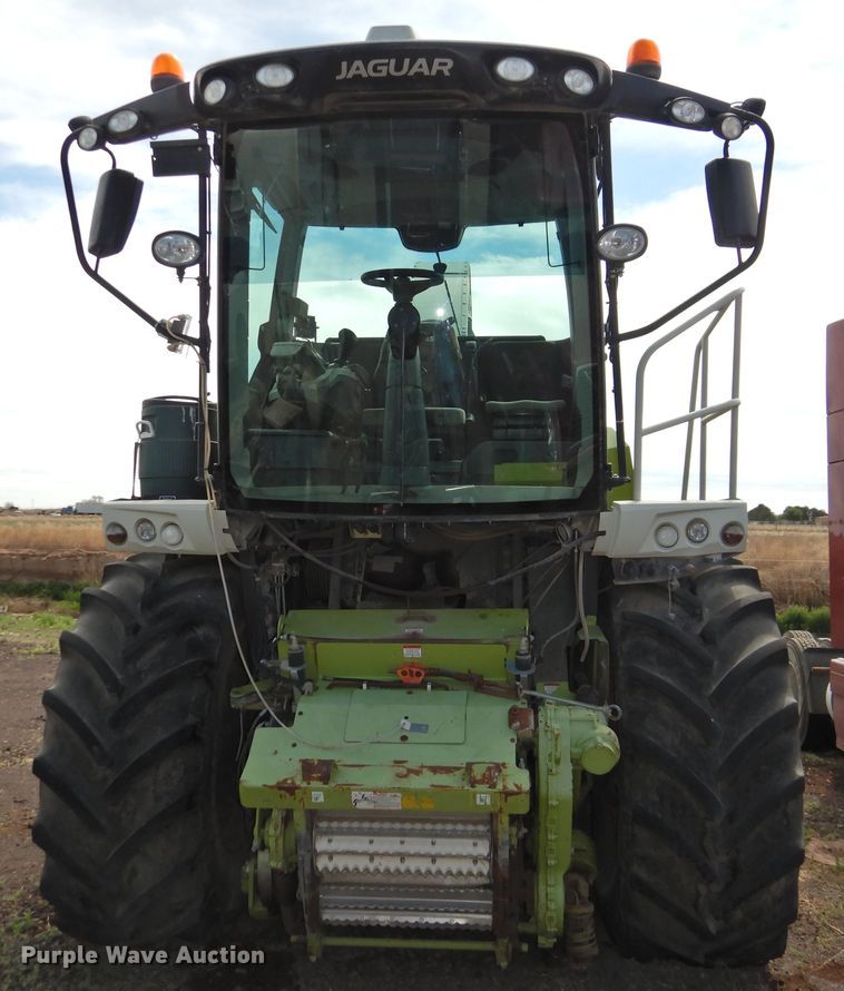 image for item DI0149 Claas Jaguar 980  forage harvester