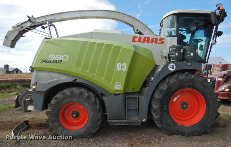 image for item DI0149 Claas Jaguar 980  forage harvester