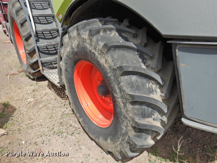 image for item DI0149 Claas Jaguar 980  forage harvester