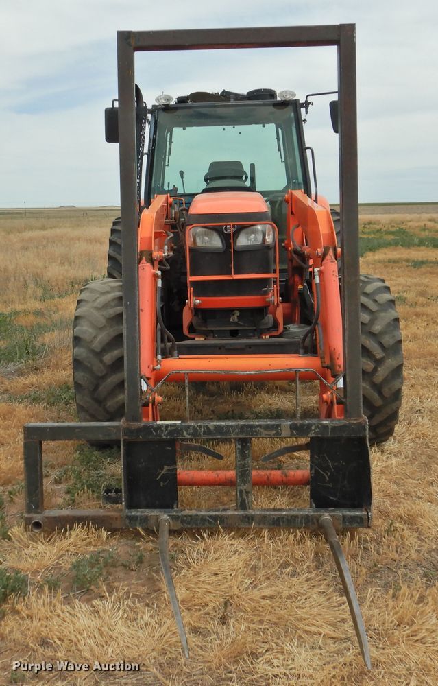 image for item DI0151 2013 Kubota M108S  MFWD tractor