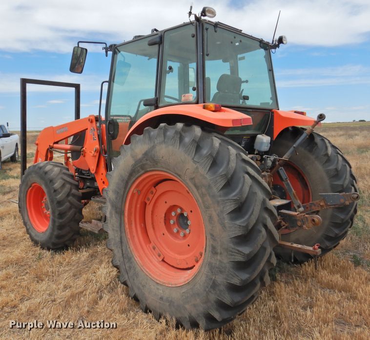 image for item DI0151 2013 Kubota M108S  MFWD tractor