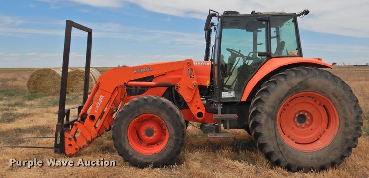 image for item DI0151 2013 Kubota M108S  MFWD tractor