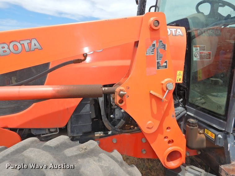 image for item DI0151 2013 Kubota M108S  MFWD tractor
