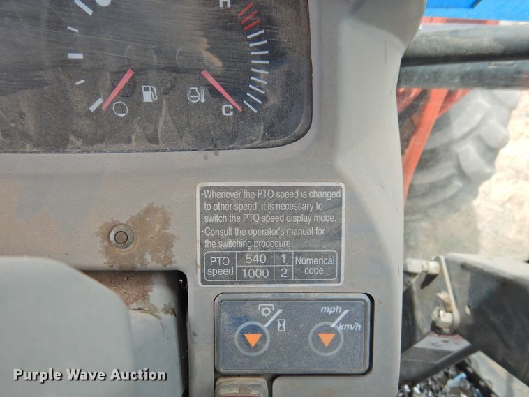 image for item DI0151 2013 Kubota M108S  MFWD tractor