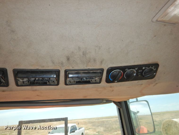 image for item DI0151 2013 Kubota M108S  MFWD tractor