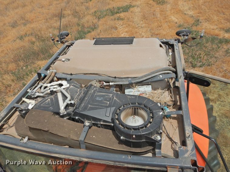 image for item DI0151 2013 Kubota M108S  MFWD tractor