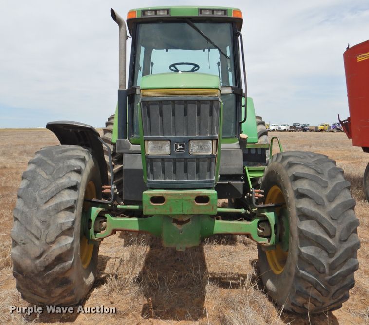 image for item DI0152 1994 John Deere 7800  MFWD tractor