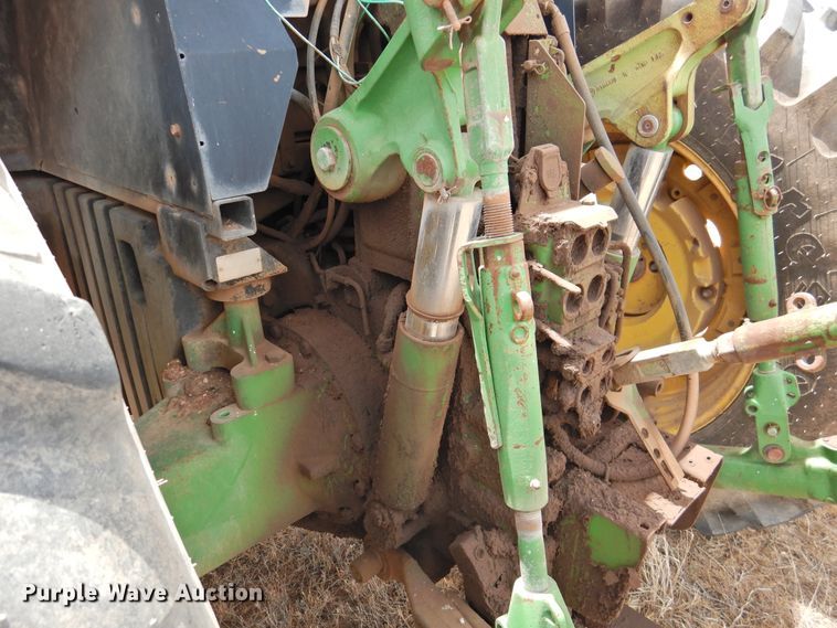 image for item DI0152 1994 John Deere 7800  MFWD tractor