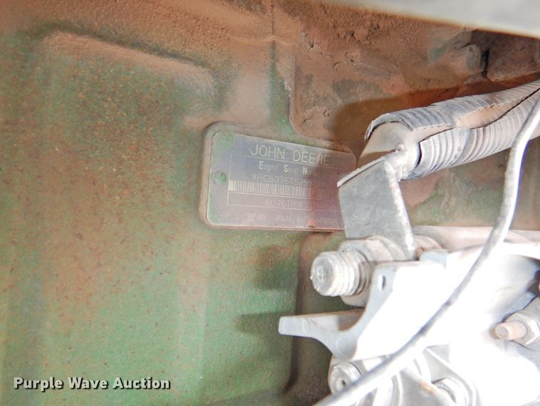 image for item DI0152 1994 John Deere 7800  MFWD tractor