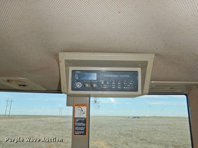 image for item DI0152 1994 John Deere 7800  MFWD tractor