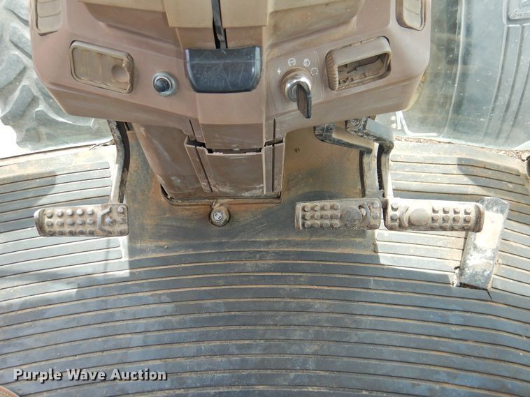 image for item DI0152 1994 John Deere 7800  MFWD tractor