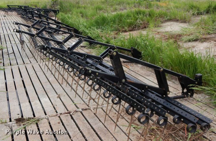 image for item FP9750 CNH Industrial harrow attachment