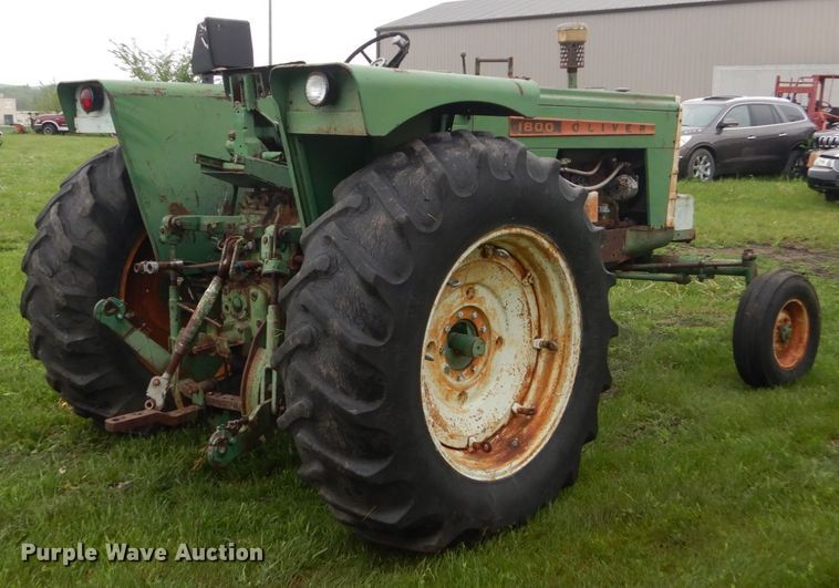 image for item FX9169 Oliver 1800  tractor