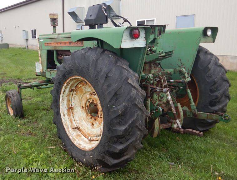 image for item FX9169 Oliver 1800  tractor
