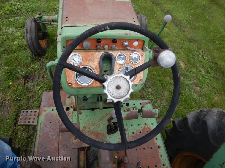 image for item FX9169 Oliver 1800  tractor