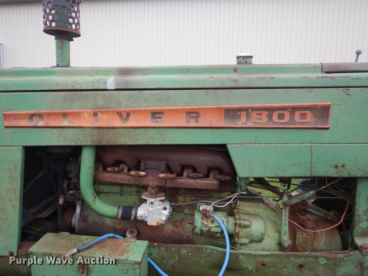 image for item FX9169 Oliver 1800  tractor