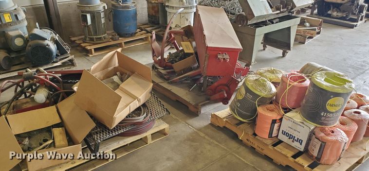 image for item GM9231 Square baler parts