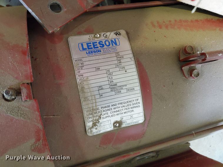 image for item GM9231 Square baler parts