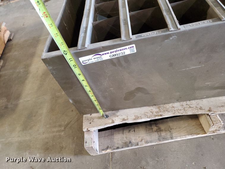 image for item GM9232 (3) bolts bins