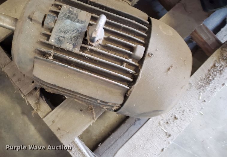 image for item GM9234 Electric motor and pumps