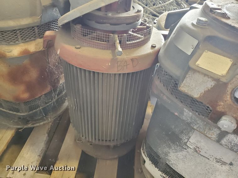 image for item GM9234 Electric motor and pumps