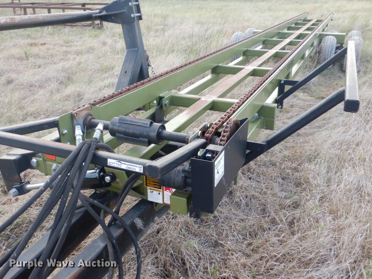 image for item GM9243 Kosch bale handler