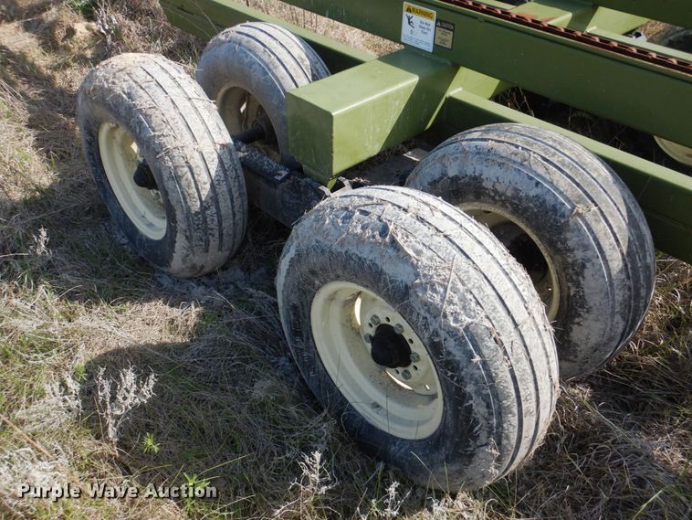 image for item GM9243 Kosch bale handler