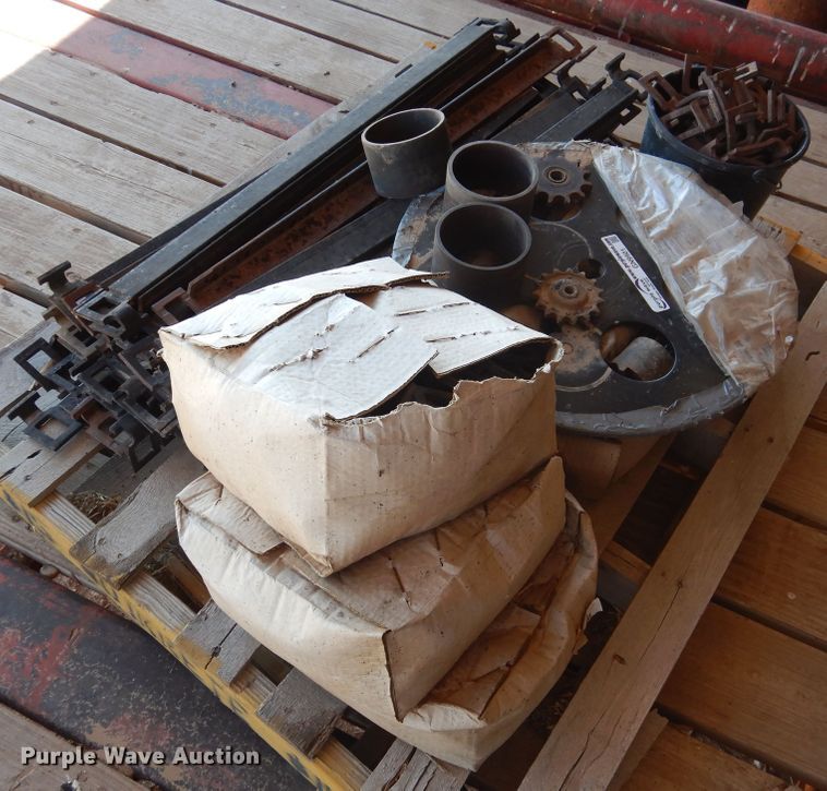 image for item GN9901 Spreader bars and chains