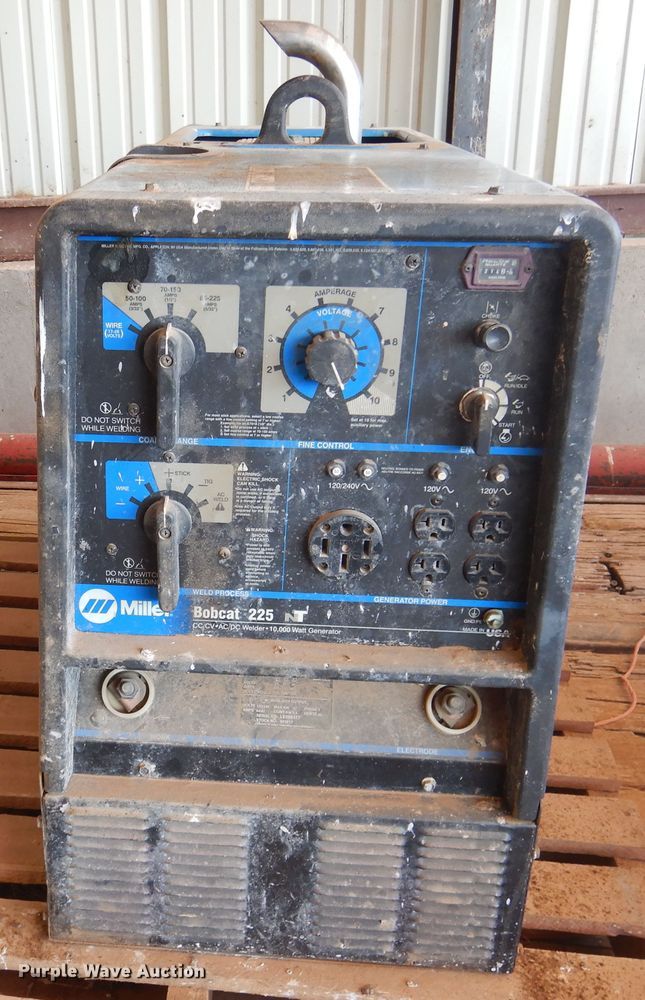image for item GN9904 Miller Bobcat 225NT welder/generator