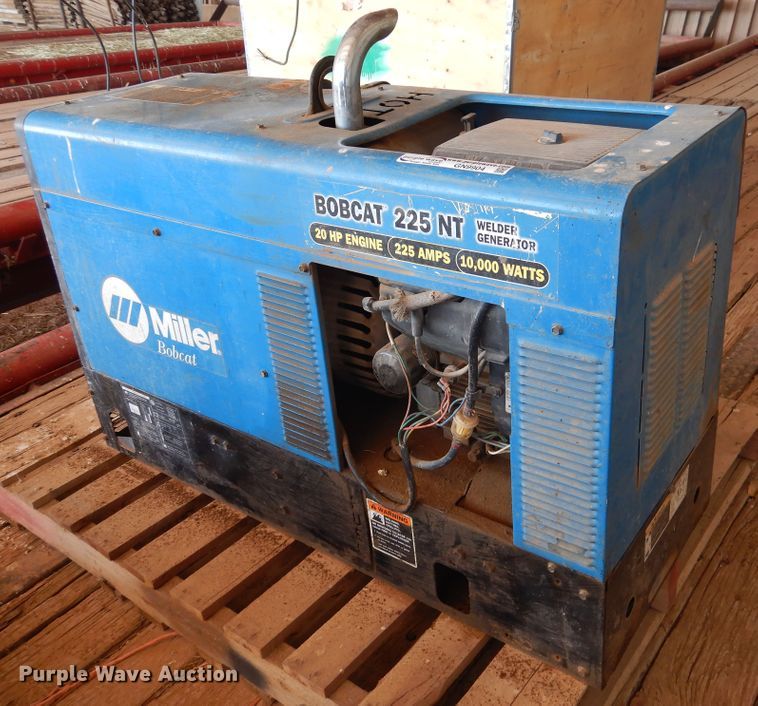 image for item GN9904 Miller Bobcat 225NT welder/generator
