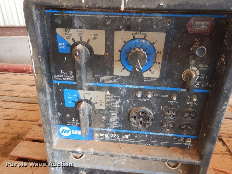 image for item GN9904 Miller Bobcat 225NT welder/generator