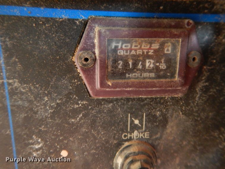image for item GN9904 Miller Bobcat 225NT welder/generator