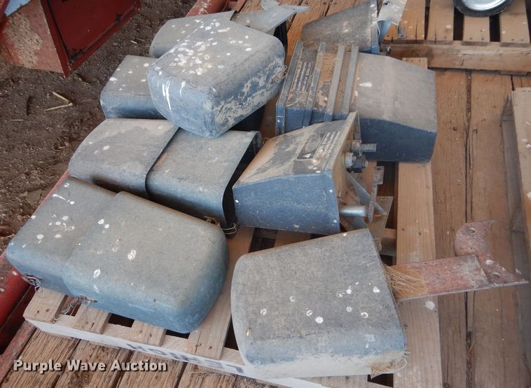 image for item GN9905 Center pivot parts